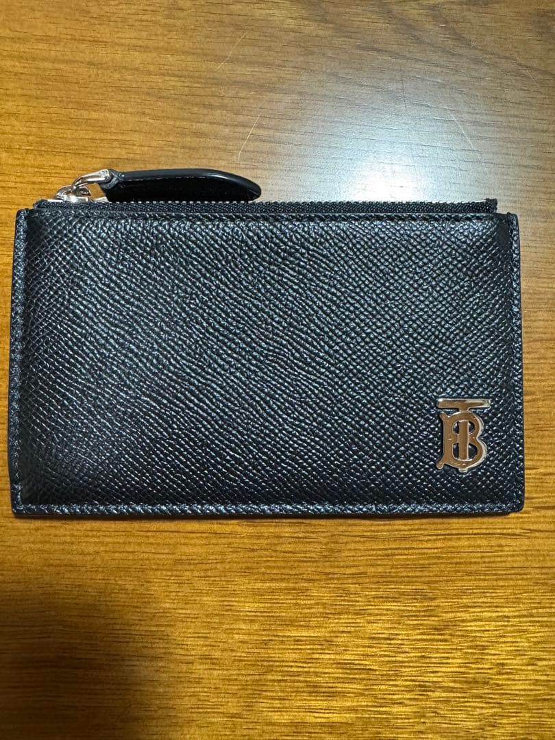 新品未使用級　BURBERRY ブラックレザー ケース　パスケース