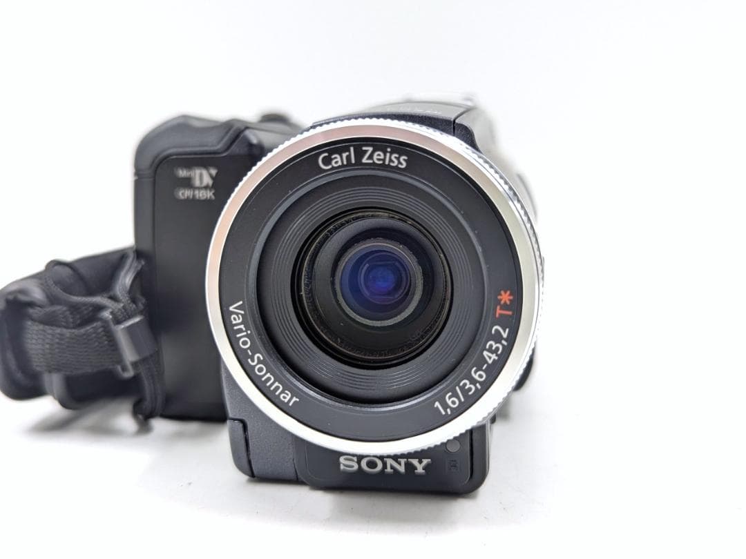 miniDVのダビングに！ SONY ビデオカメラ DCR-HC1000 02