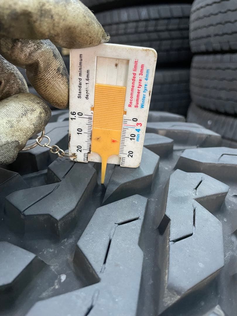 ヨコハマ⭐︎ジオランダーM/T285/70R17⭐︎4本セット