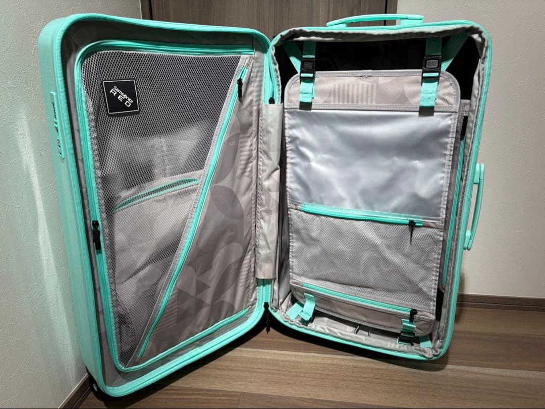 サムソナイト Samsonite TOIIS BLOSSOM TRUNK 美品