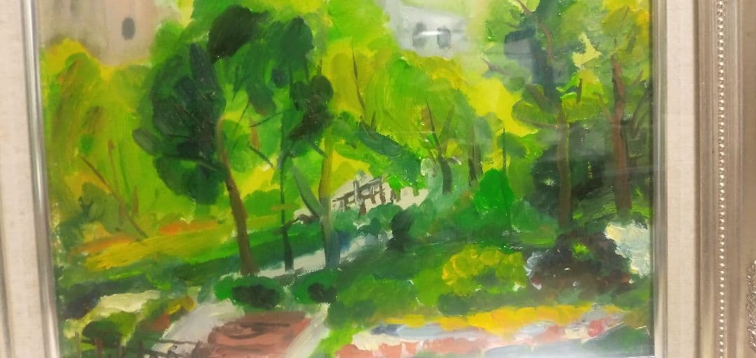 HISAHO.のサインがあります額縁は銀色F6号です