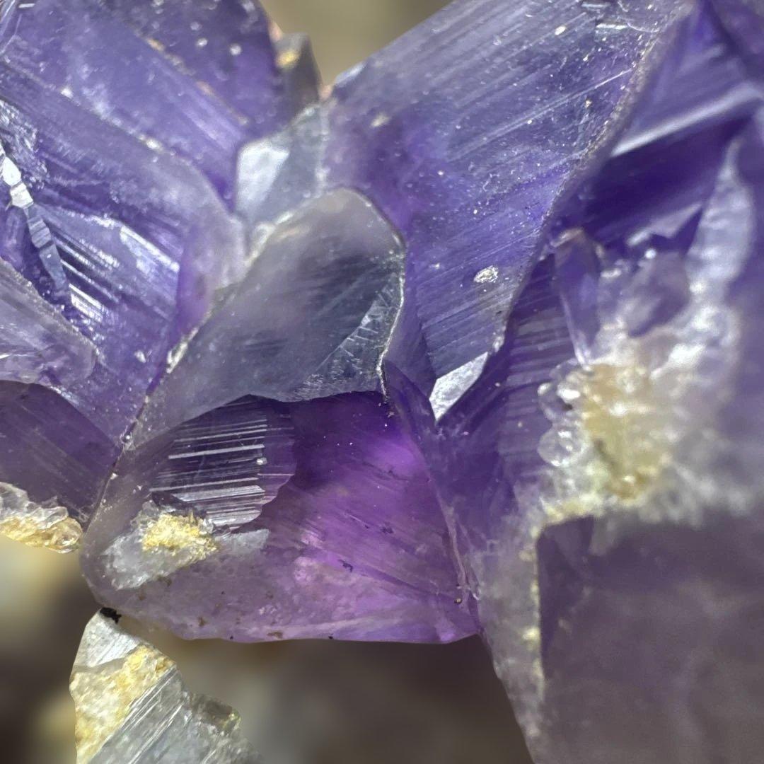 【高品質】ウルグアイ産 濃紫アメジスト 原石 クラスター 台座付