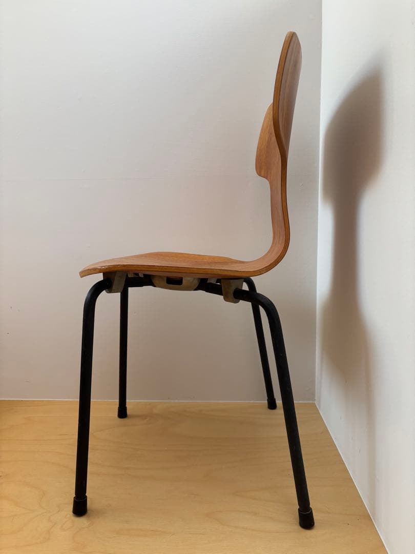 Tチェア Model3123 アルネ・ヤコブセン キッズ　ビンテージ