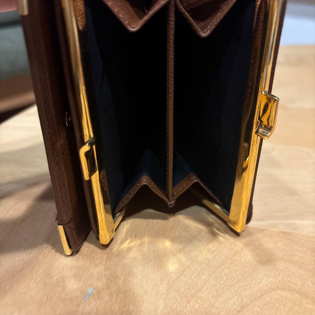 YSL ブラウンレザー 二つ折り財布　イヴ・サンローラン