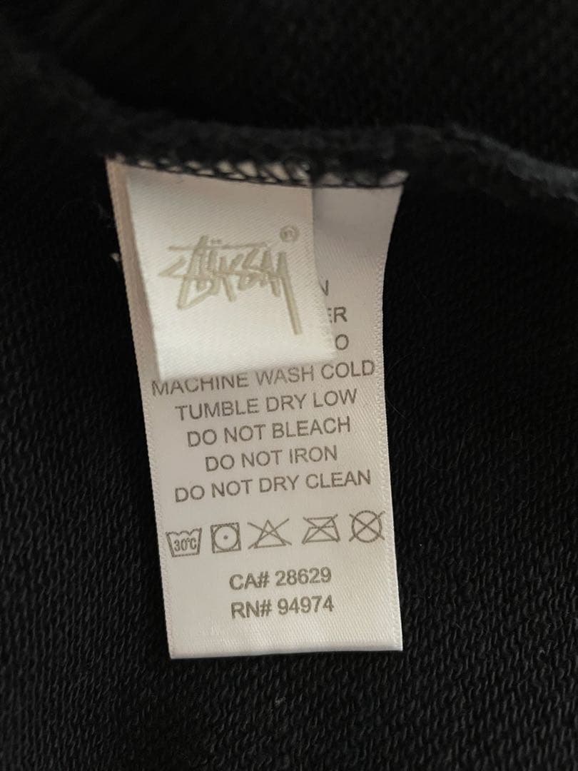 Stüssy ブラック フード付きパーカー　正規品