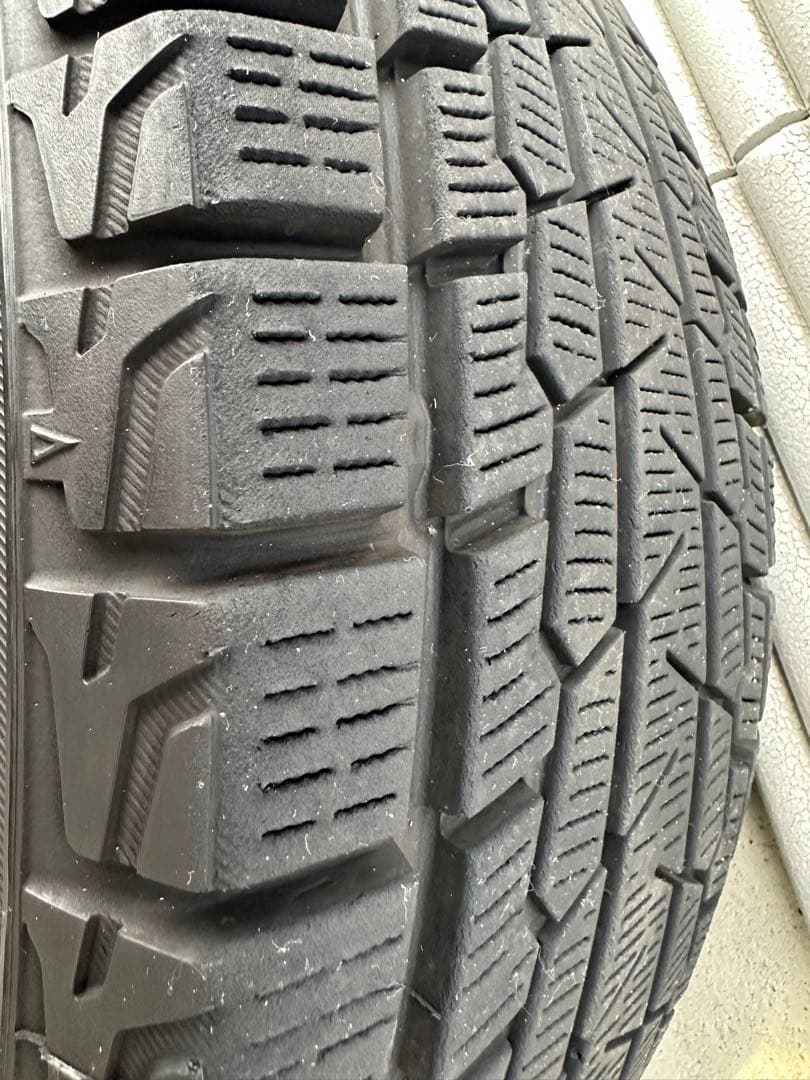 iceGUARD G075 17インチ スタッドレスタイヤ