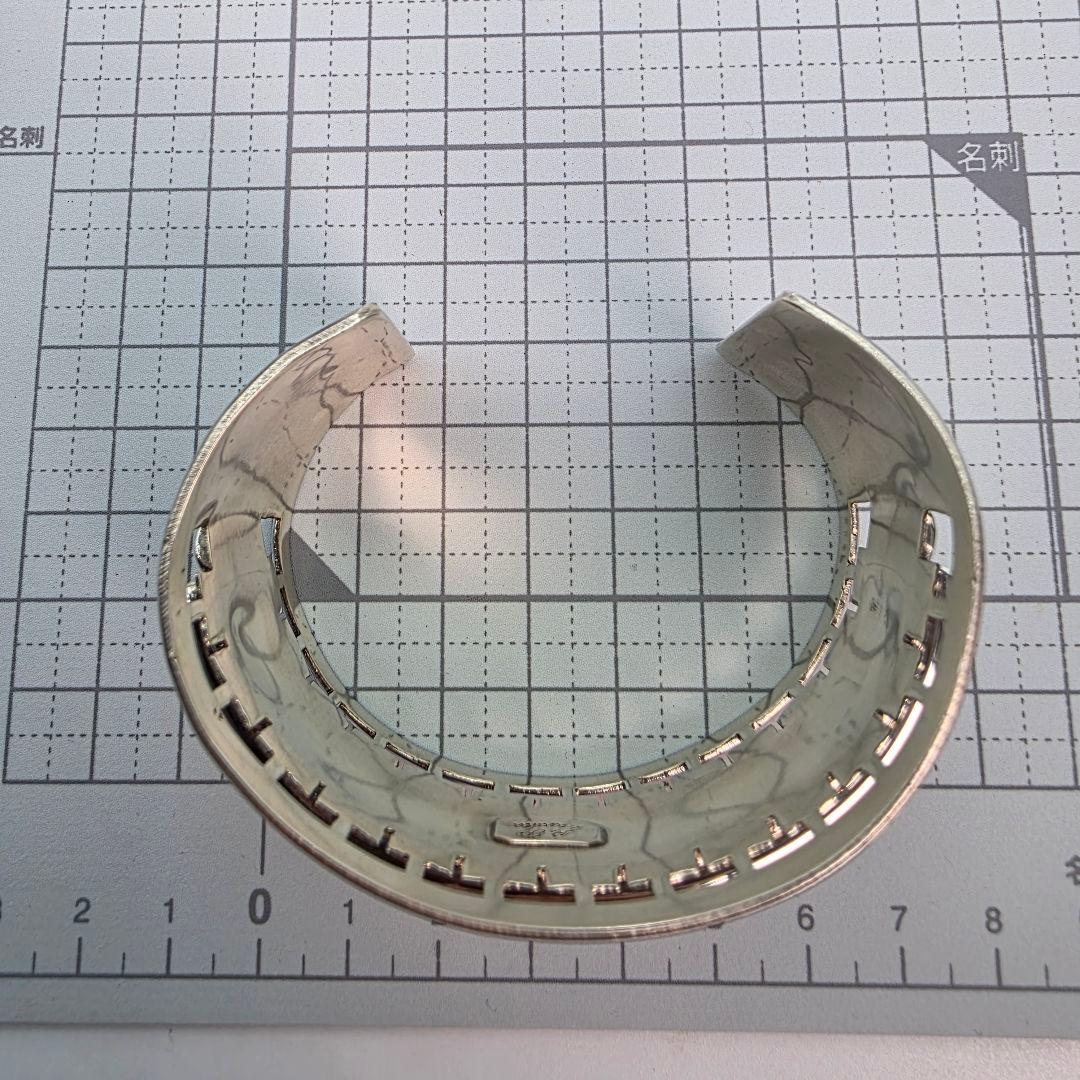 インディアンジュエリー　ズニ族　バングル　シルバー　ヴィンテージ