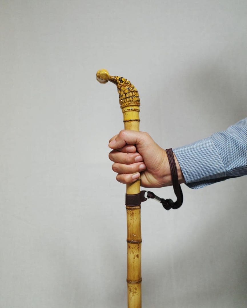 竹杖②_根頭ストレート 竹根鞭細工 漆塗り ねぶち 希少 国産 破竹根付