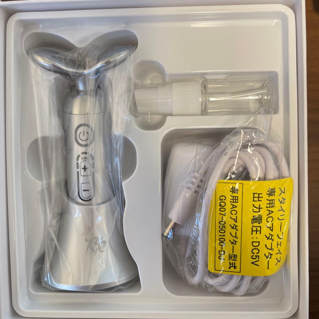 スタイリーフェイス　StylyFace　EMS美顔器