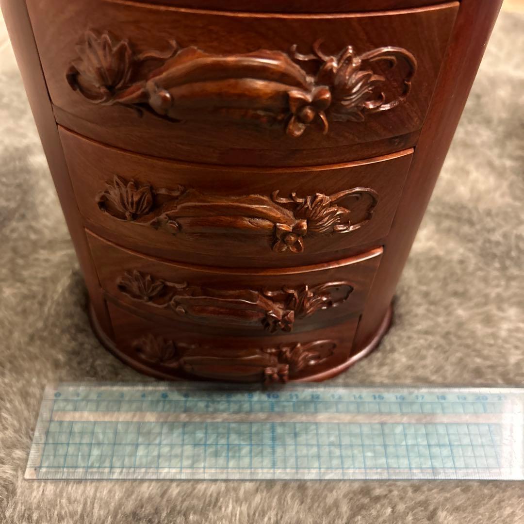 木製彫刻小物入れ 4引き出し　マホガニー　希少　 彫刻　美品　値下