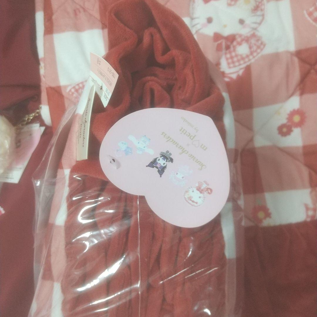 しまむら サンリオ ハローキティ 青木美沙子 HELLO KITTY 寝具