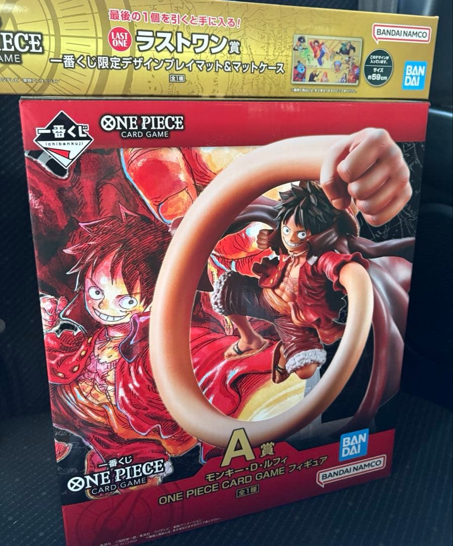 ワンピース一番くじ　ラストワン賞　プレイマット&マットケース