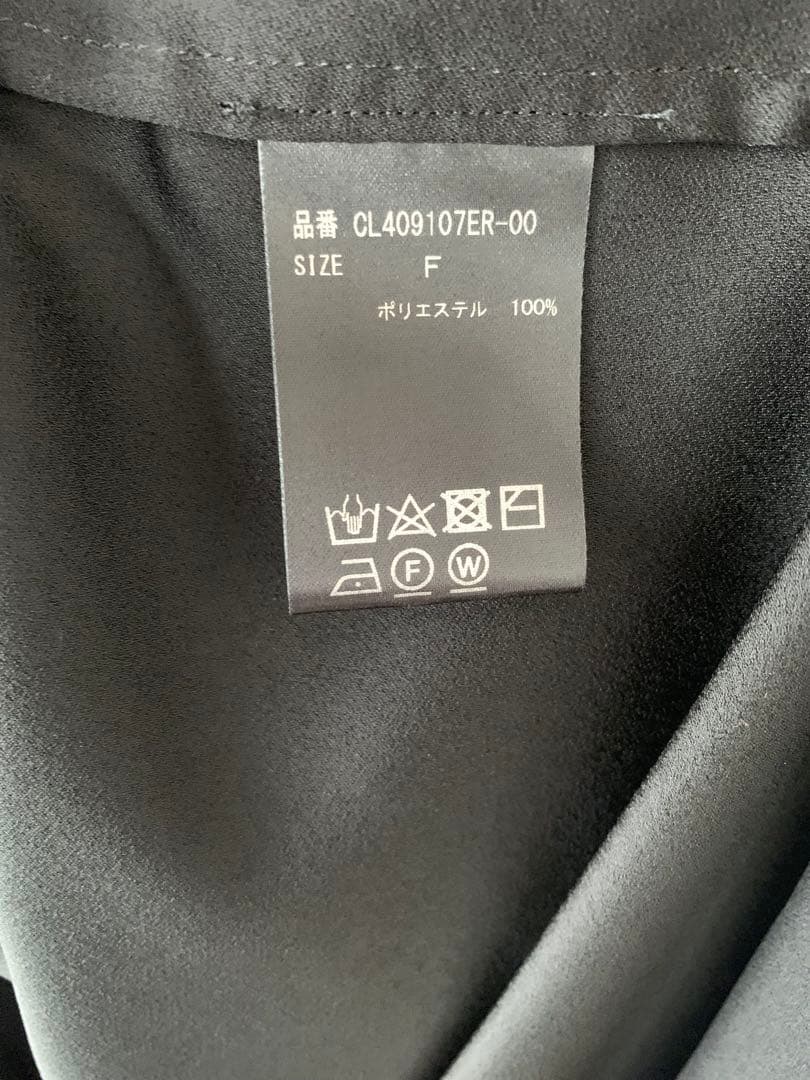 Curensology ブラックラップフルカラーコクーンワンピース