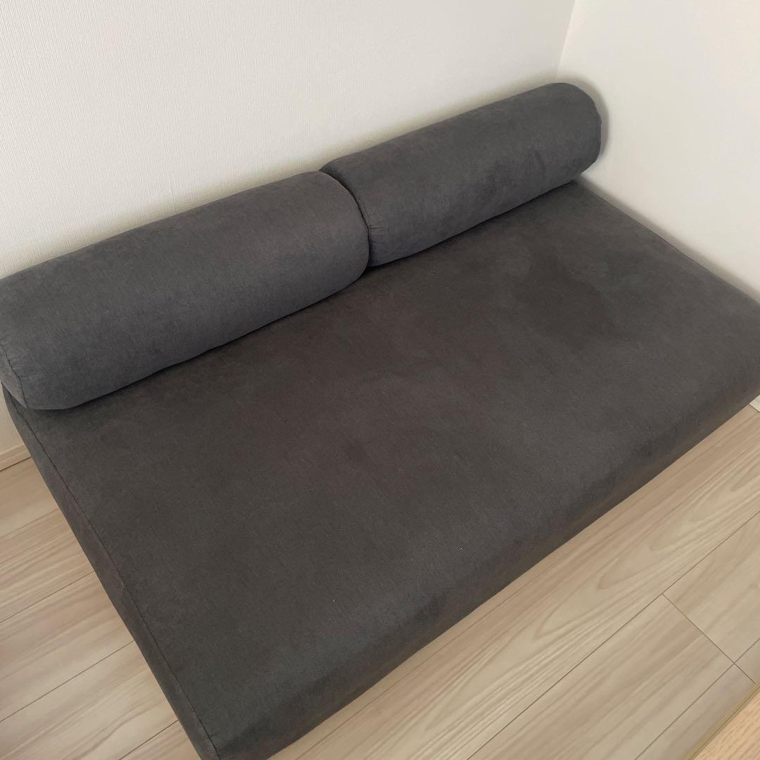 LAWYA グレー ファブリックソファ ロータイプ