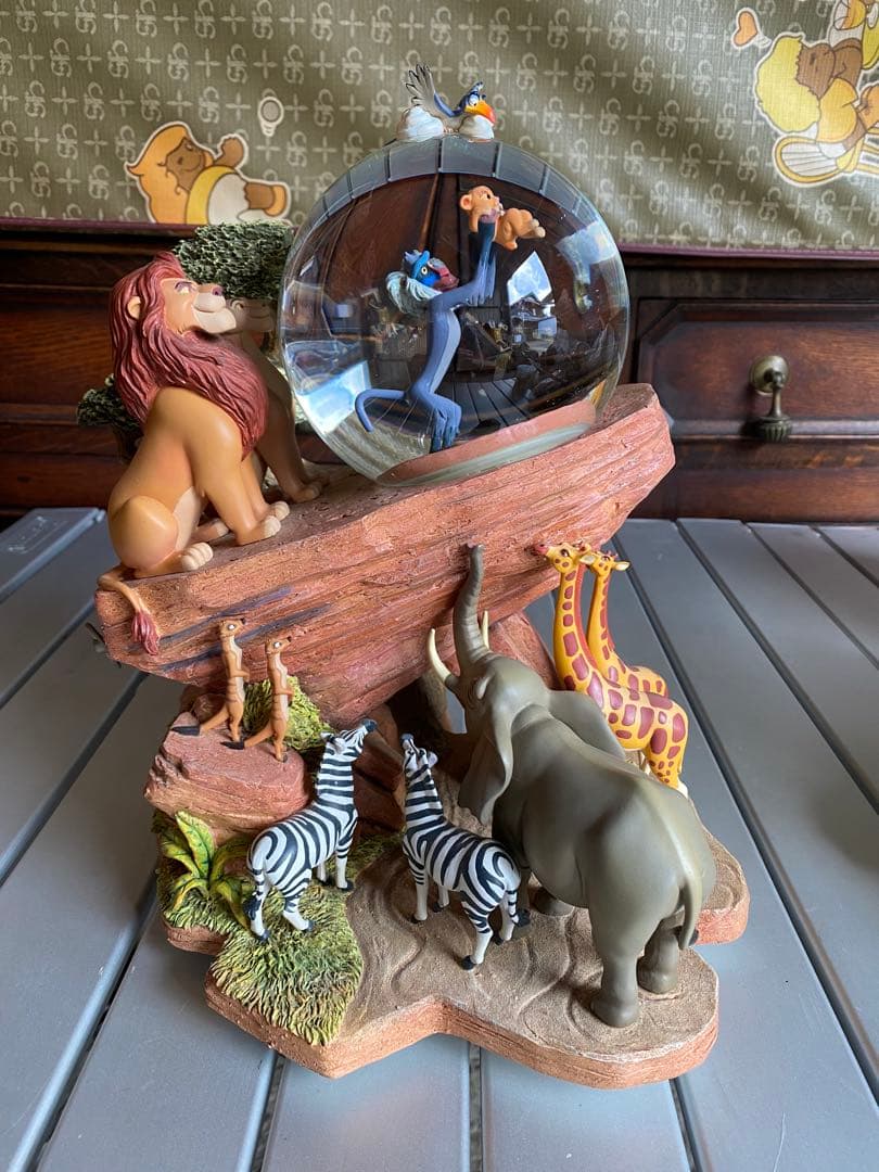 25周年記念限定品　ライオンキングキング・スノーグローブ　オルゴール　レア