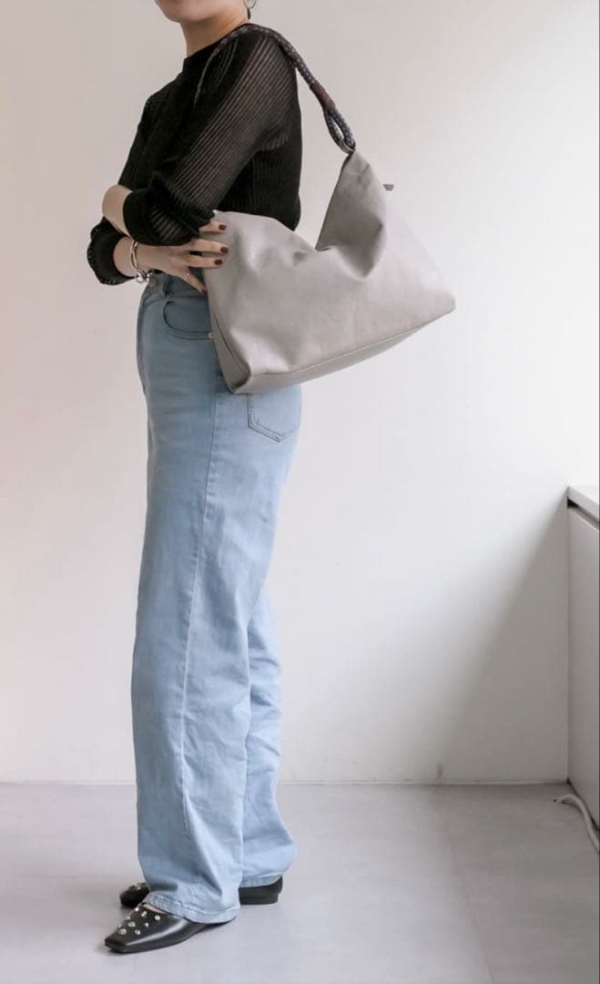 ＜本革/ミディアムサイズ/軽量＞ミックス編みワンハンドル バッグ