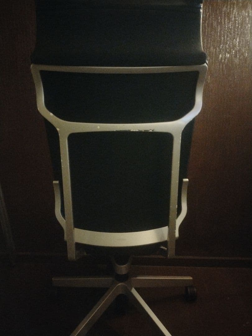 コクヨ　アガタAチェア