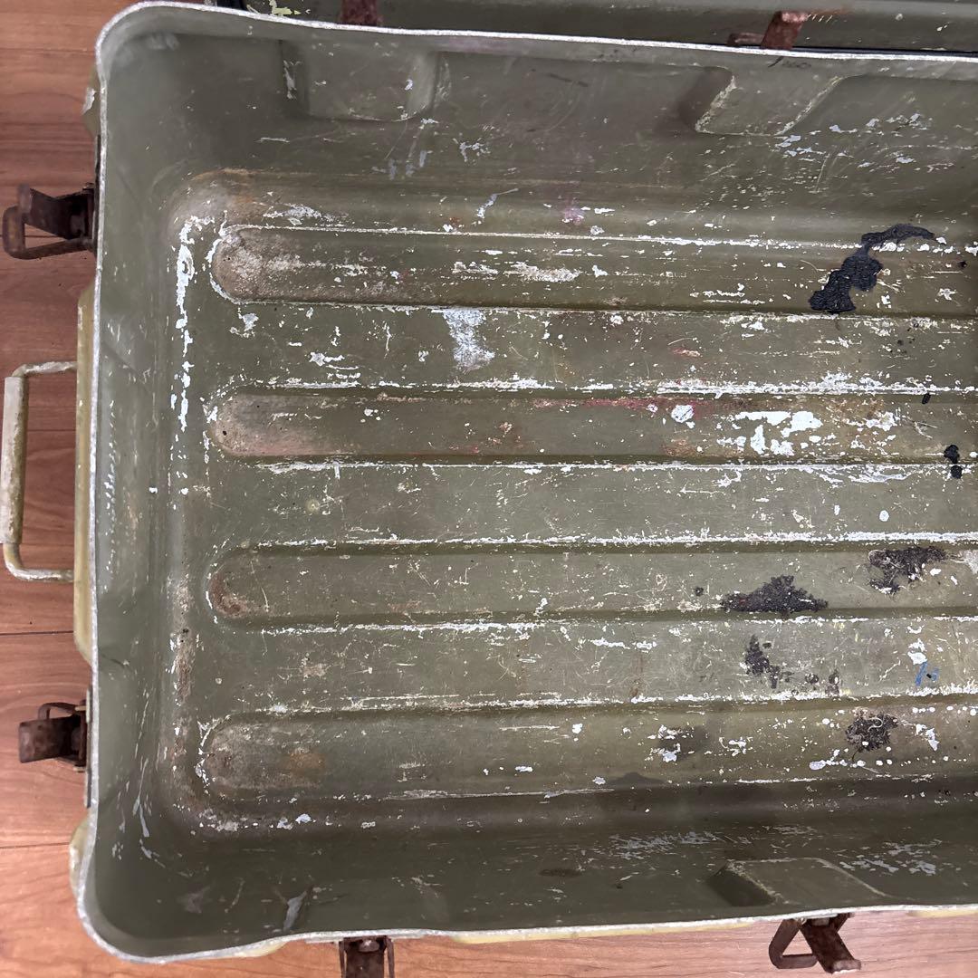 米軍　実物　アルミコンテナ　送料無料