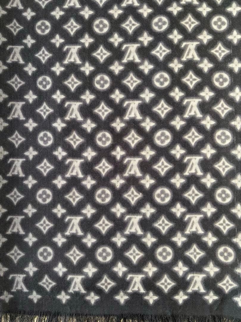 LOUIS VUITTON 黒 ストール