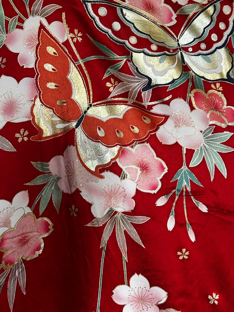 赤地 振袖 小柄サイズ 裾模様 桜蝶 流水 正絹