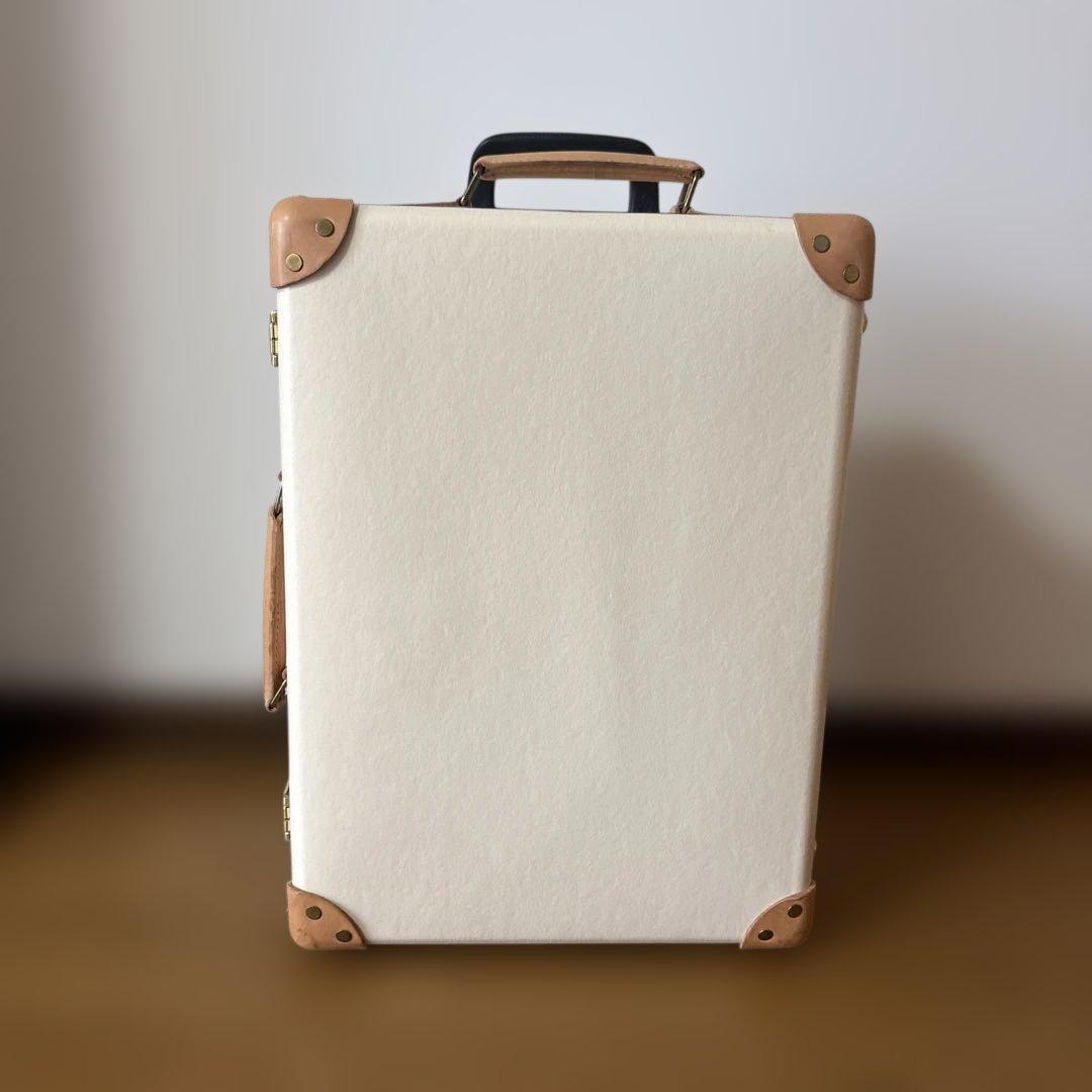 グローブトロッターキャリーバッグ