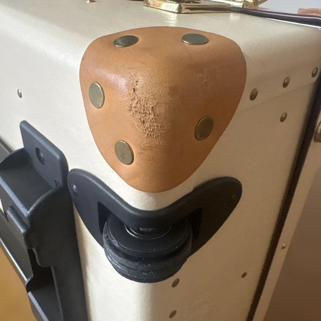 グローブトロッターキャリーバッグ