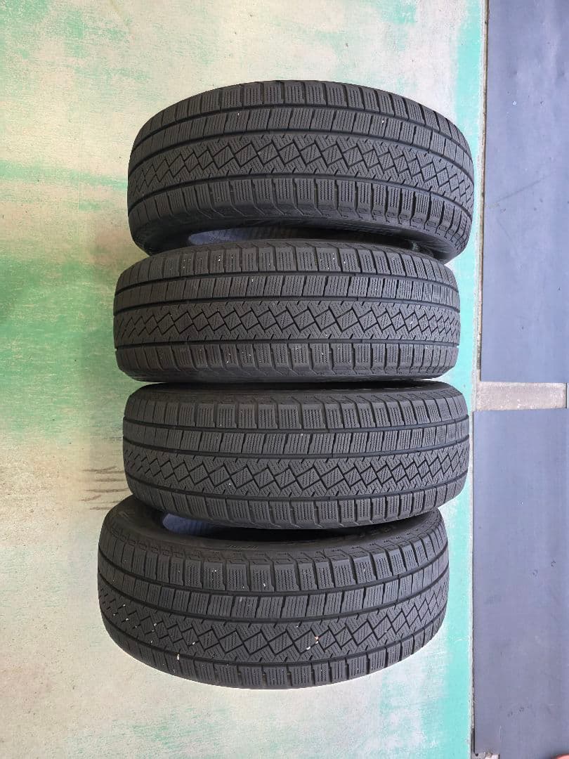 195/60R17 4本 スタッドレス ピレリアイスゼロアシンメトリコプリウス