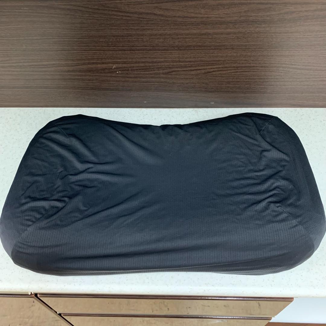 ★ヒツジのいらない枕　-極柔-　ブラックレーベル枕カバー付き