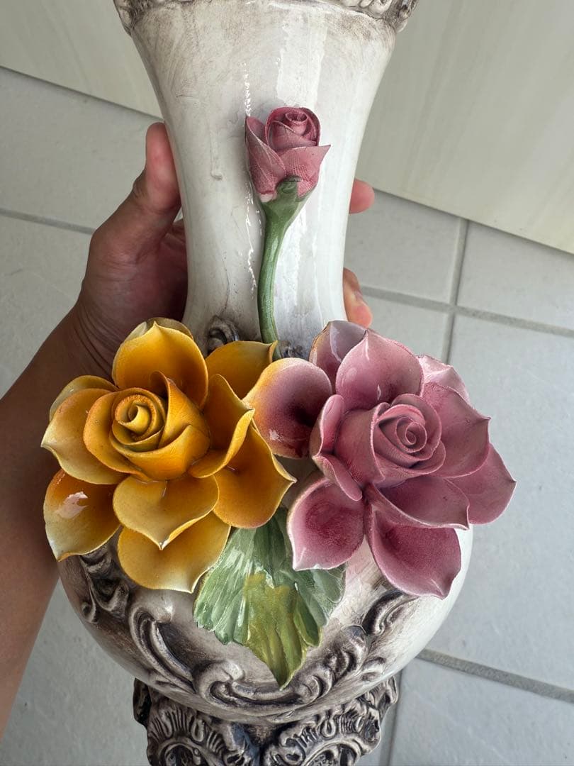 陶器製アートフラワー花瓶　カポディモンテ