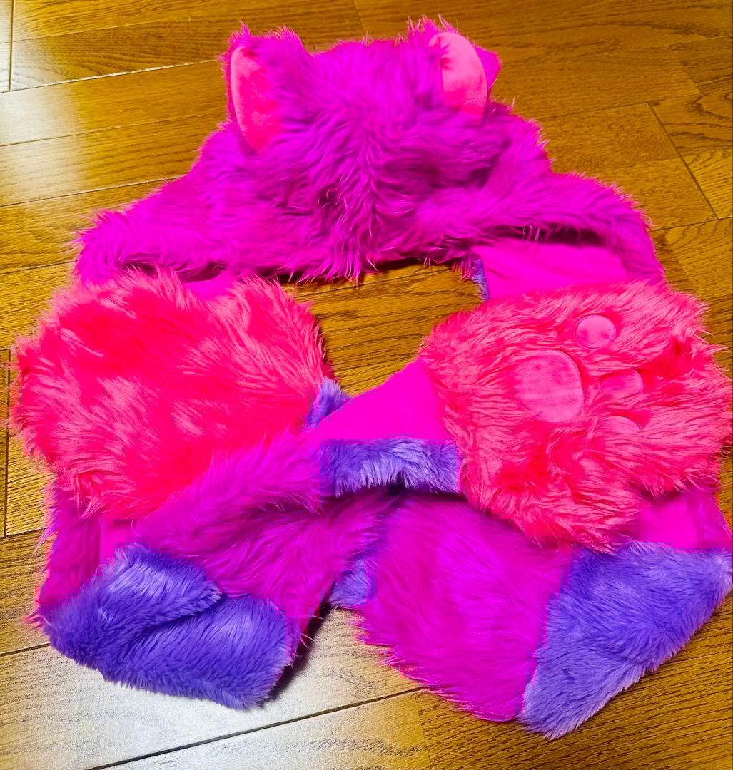 ディズニー　チェシャ猫　マフラーキャップ