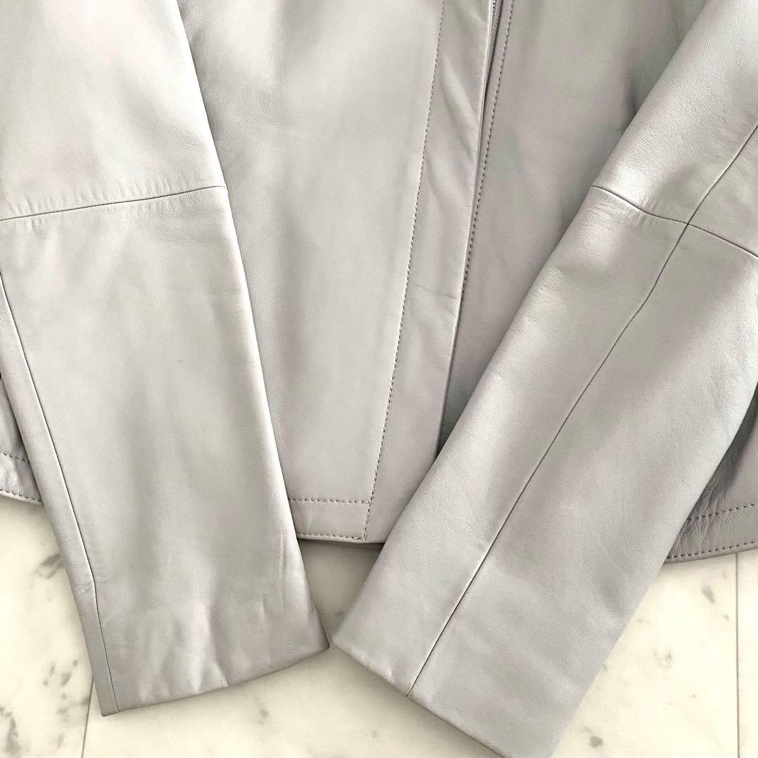 美品 セオリーリュクス 本革ラムレザー フーディーブルゾン グレージュ 38