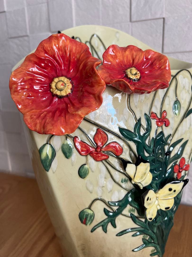 フランツコレクション ゴッホミュージアムコラボ　ポピーと蝶 花瓶 フラワーベース