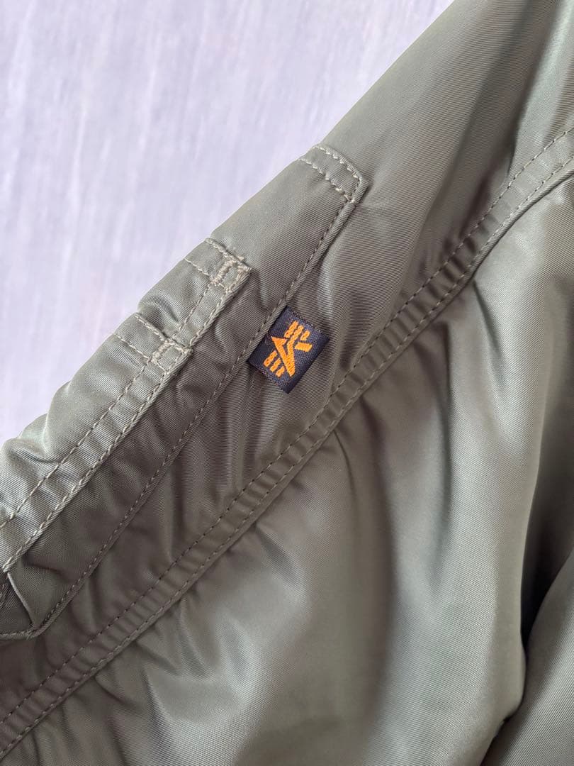 アルファ　オリーブ MA-1 フライトジャケット