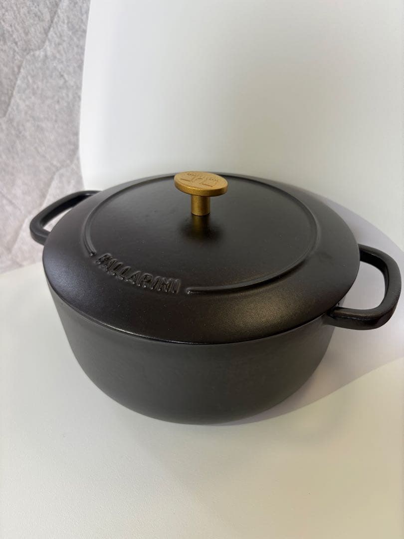 【バッラリーニ】BELLAMONTE 鋳物ほうろう鍋 ラウンド22cm 黒