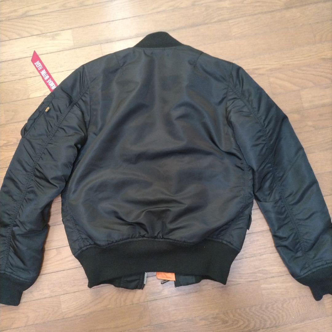 Alpha industries 　MA-1　黒