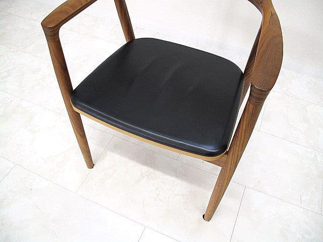 展示品　マルニ木工　「ヒロシマ」 　ウォールナット無垢材/本革シートアームチェア