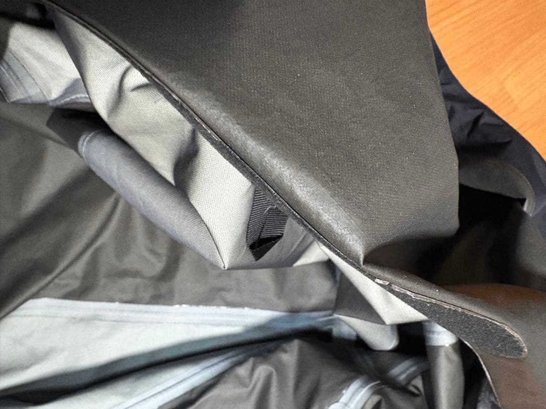 あお Arc'teryx アークテリクス beta sl hybrid