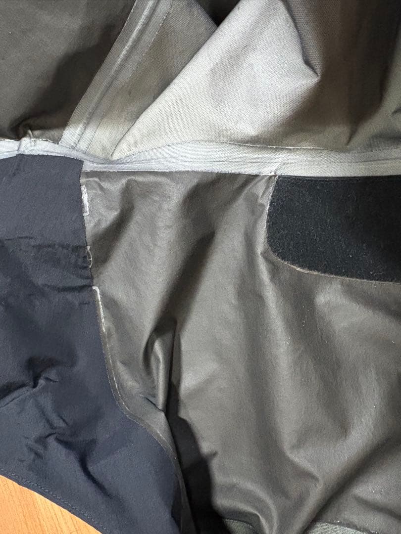 あお Arc'teryx アークテリクス beta sl hybrid