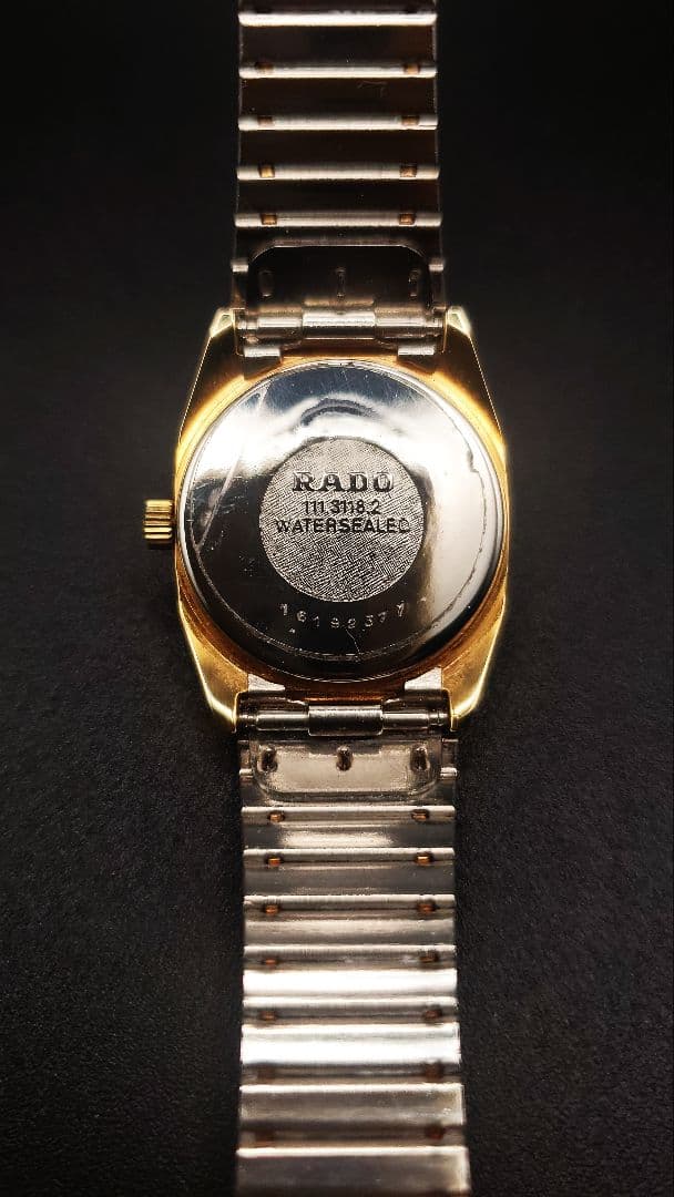 美品。【稼働品】RADO 16192377　3個ダイヤモンド。