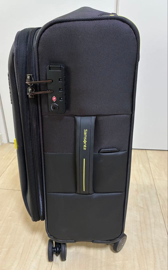 Samsonite（サムソナイト） ソフト スーツケース　37L〜43L 黒