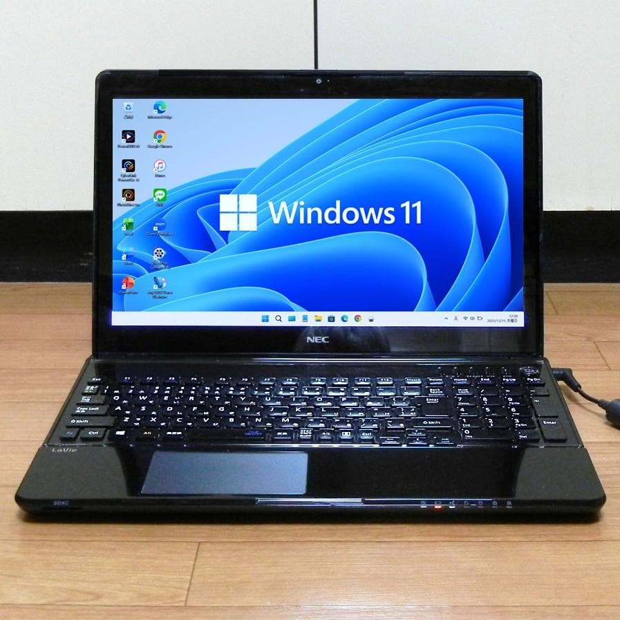 Core i5　SSD メモ８G オフィス付　NEC LaVie ノートパソコン