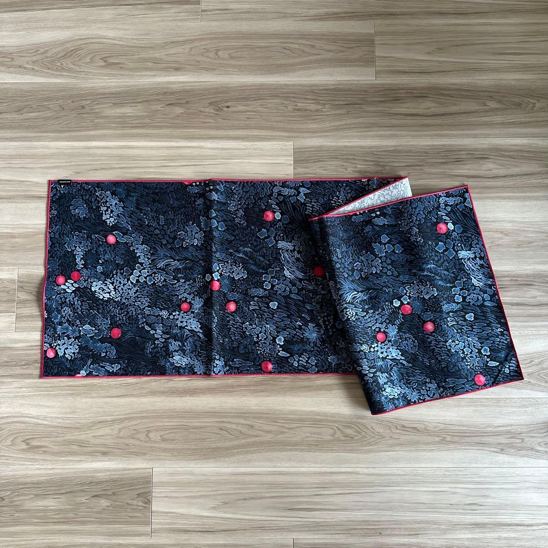 【マリメッコ】完売品 クルイェンマルヤテーブルランナー