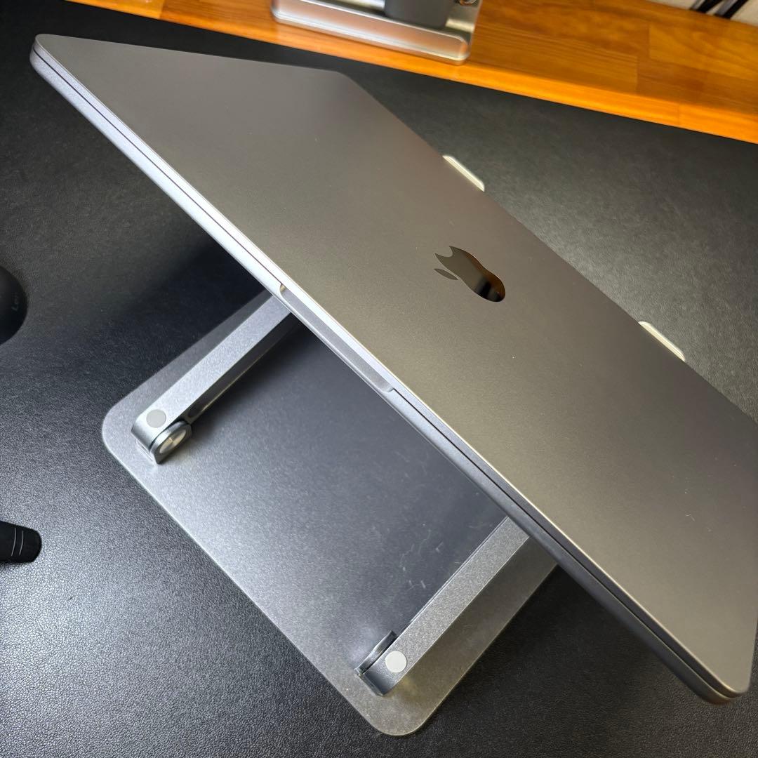 MacBookAir M2チップ 15インチ 整備済 美品