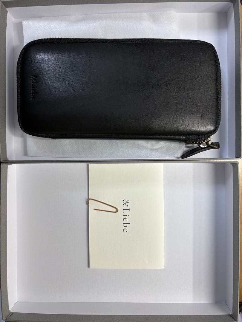 アンドリーベ　スムースブラック　ジップペンケース