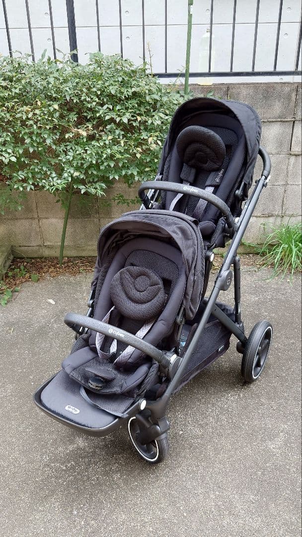 サイベックスガゼルS+シート+新生児用インレイ（双子用）