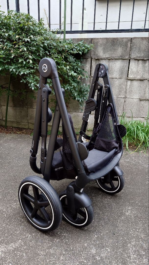 サイベックスガゼルS+シート+新生児用インレイ（双子用）