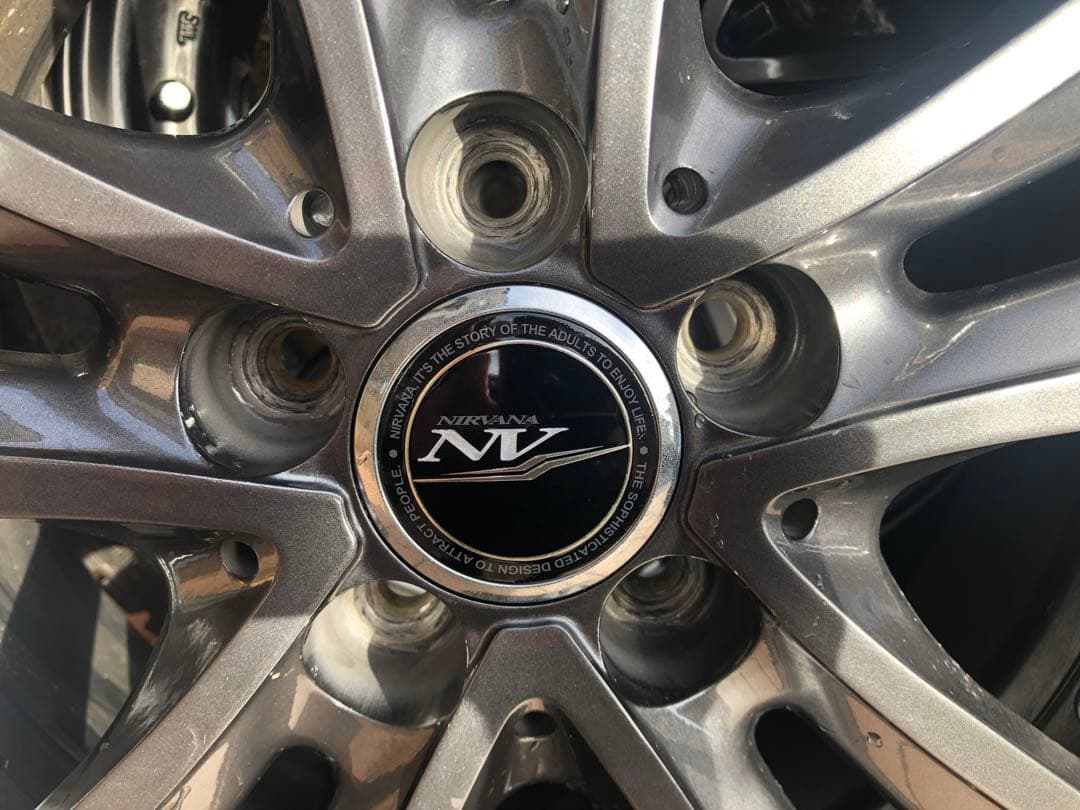 GOODYEAR 185/60R15 スタッドレスタイヤホイール4本セット