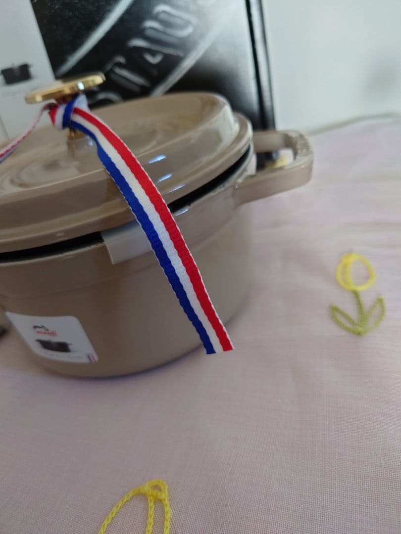 【新品未使用品】STAUB ピコココット16cm　リネン