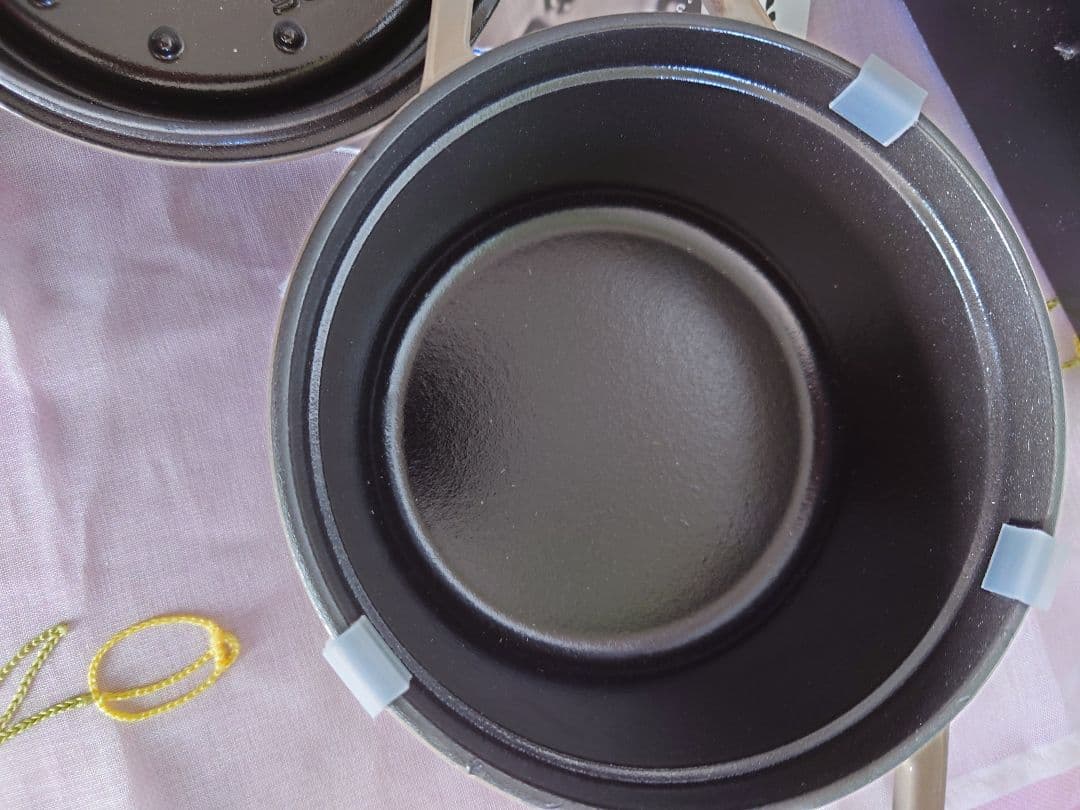 【新品未使用品】STAUB ピコココット16cm　リネン