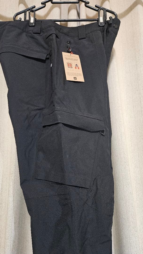 686 スノーボードウェア カーゴパンツ 未使用タグ付き